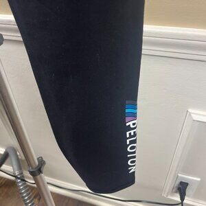 NWT Peloton Cadence Cropped Legging - Black - Medium